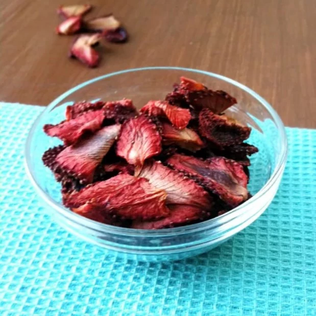 Chips φράουλας: Φτιάξε το πιο νόστιμο και υγιεινό σνακ