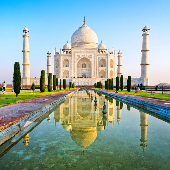 Ποια είναι η πρώτη φωτογραφία που εμφανίζεται στο google όταν ψάχνεις μια πόλη;