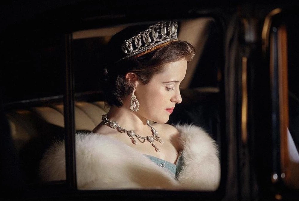 The Crown | 9 + 1 λόγοι για να δεις τη βρετανική σειρά- εμμονή