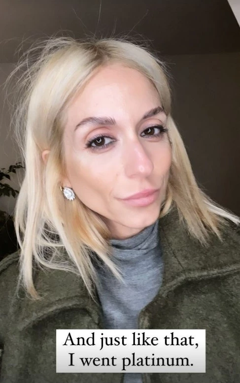 Platinum Blonde | To νέο ανανεωμένο hair look της Σοφίας Καρβέλα είναι έρωτας