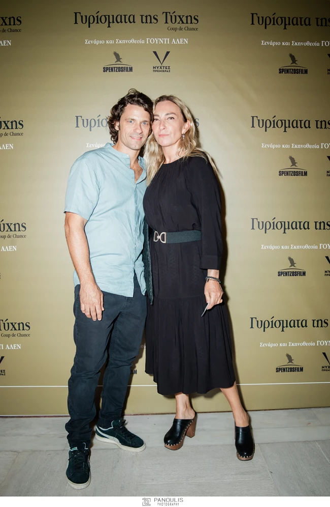 Η Ρούλα Ρέβη και ο Αποστόλης Τότσικας πιο αγαπημένοι και stylish από ποτέ σε δημόσια εμφάνιση