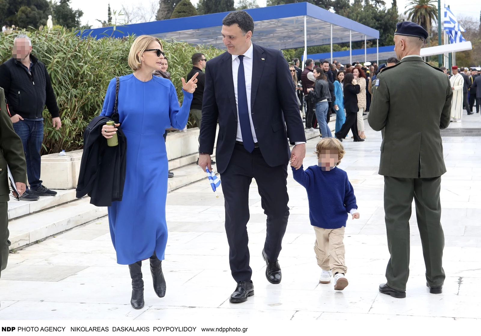 Η Τζένη Μπαλατσινού και ο Βασίλης Κικίλιας στην παρέλαση