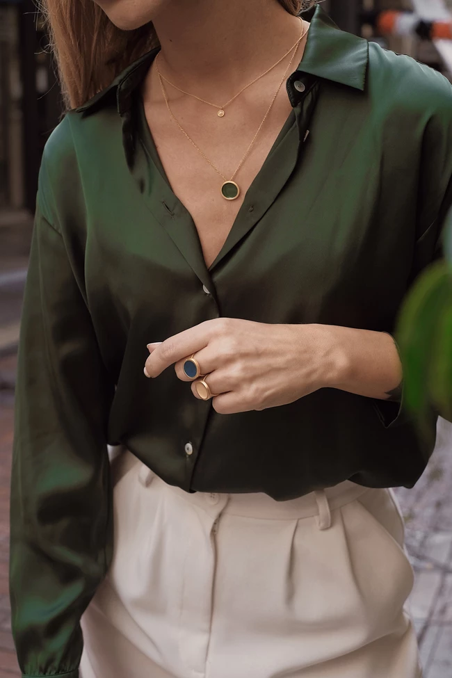 Μια ωδή στα αγαπημένα μας ελληνικά κοσμήματα που πάντα μας φτιάχνουν τη διάθεση