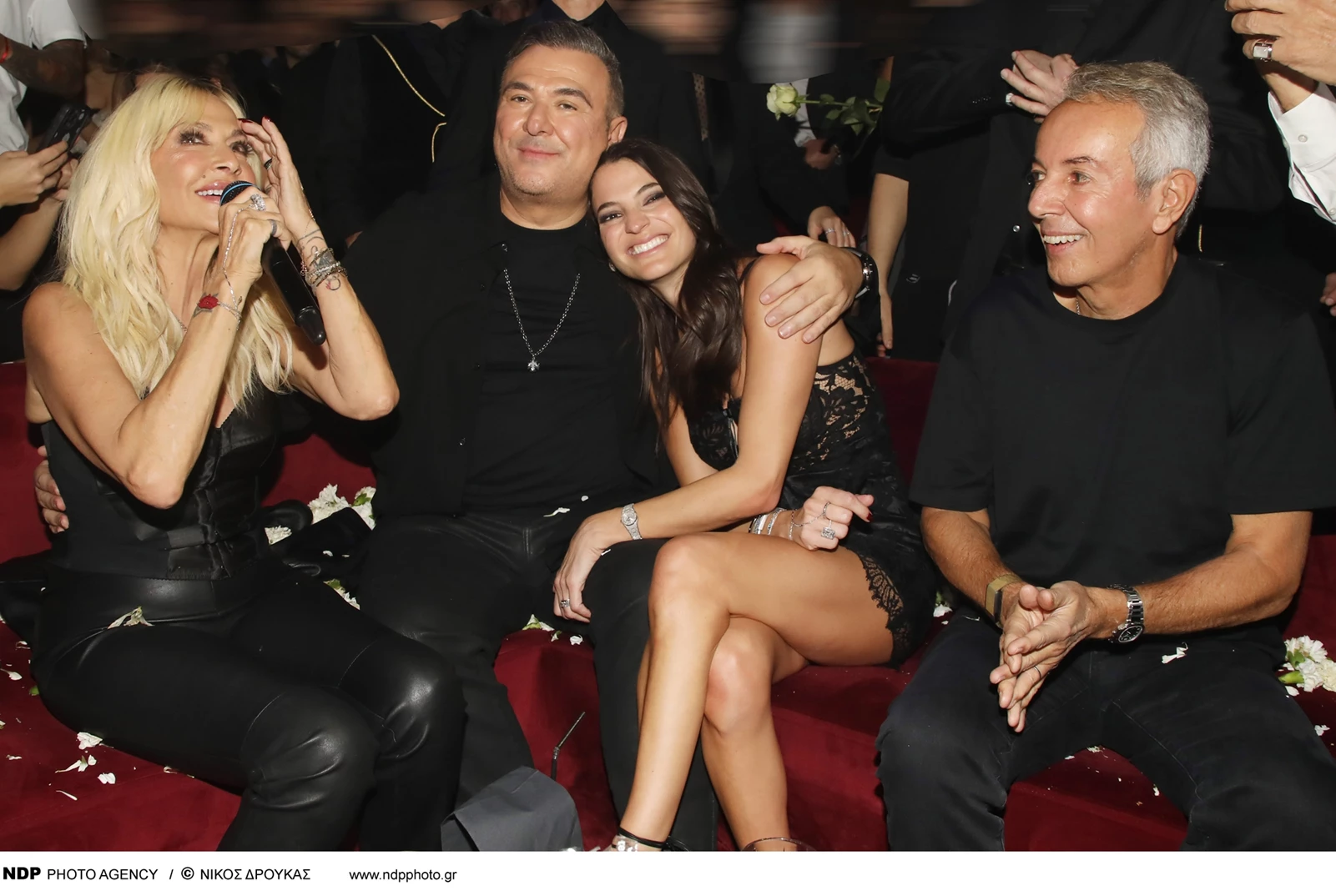 Άννα Βίσση, Αντώνης Ρέμος, Γιάννης και Δήμητρα Κούστα στο nox