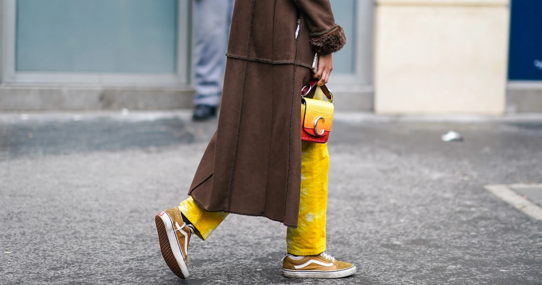 Εσύ θα φορούσες τα Vans σου σ' ένα πάρτι ή night out; Τα δυο ζευγάρια που θα σε πείσουν