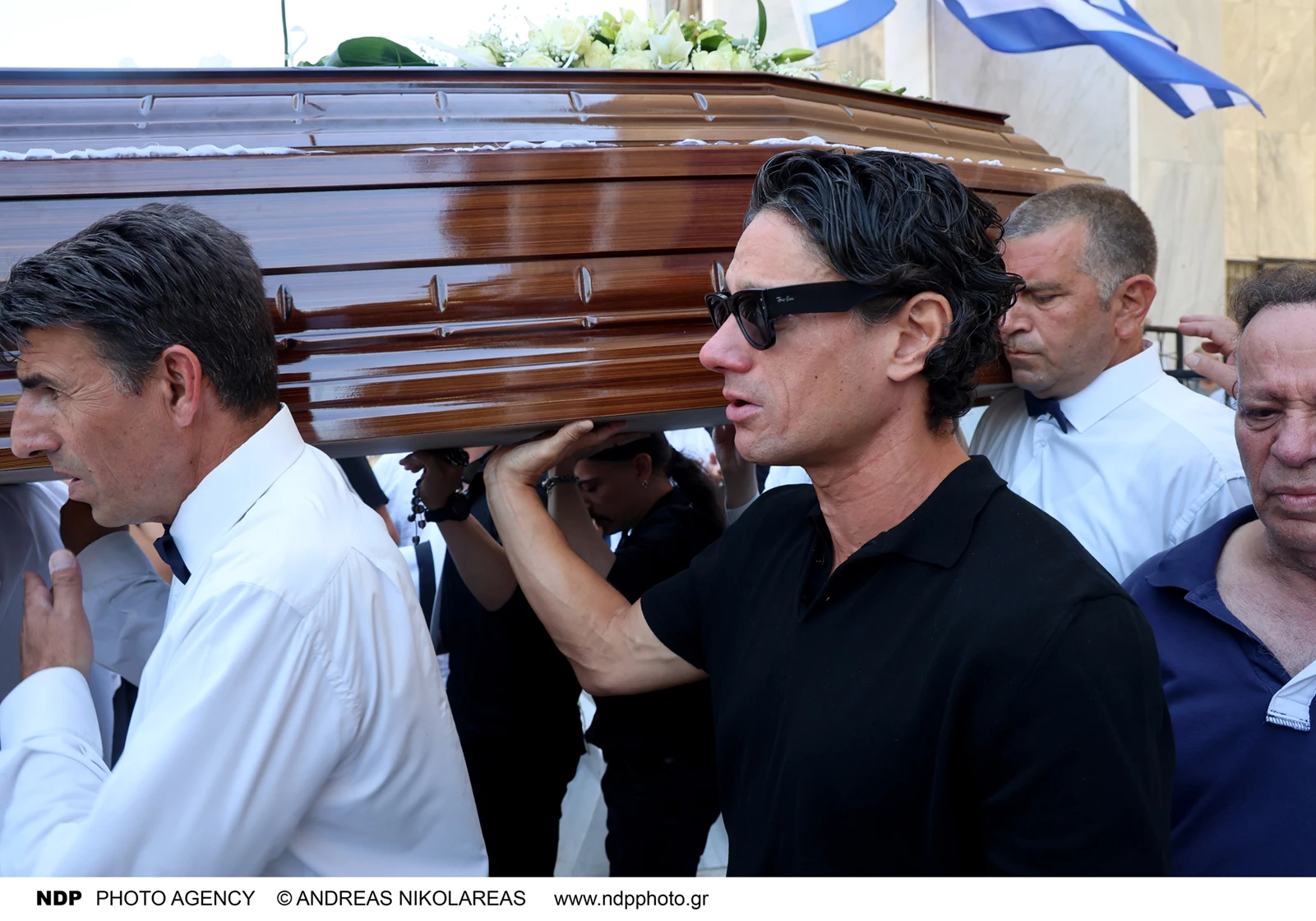 κηδεία Νίκου Καλογερόπουλου