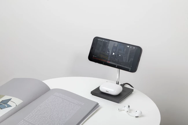 Native Union Snap 2-in-1 Wireless Charger