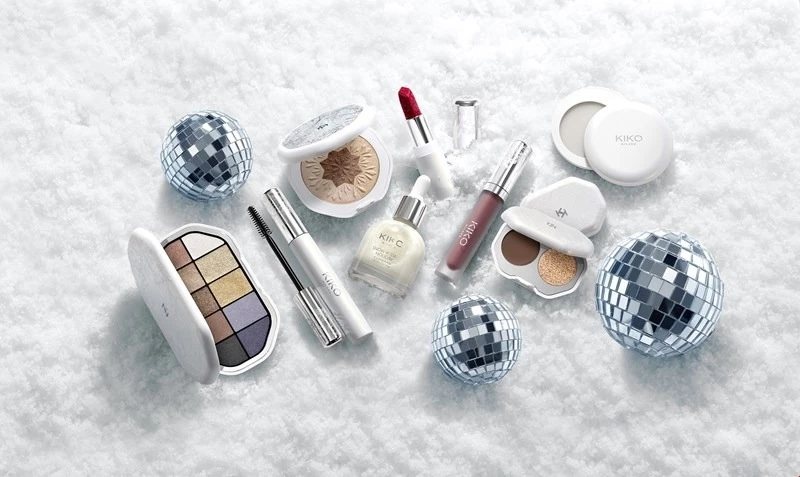 Snow-Kissed Holiday Collection | Η συλλογή μακιγιάζ που θα ορίσει τα εορταστικά σας looks σαν παγωμένο φιλί