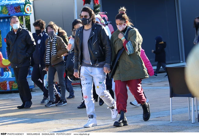 Ίαν Στρατής - Μαίρη Συνατσάκη | Πιο ερωτευμένοι από ποτέ σε νέα τους έξοδο