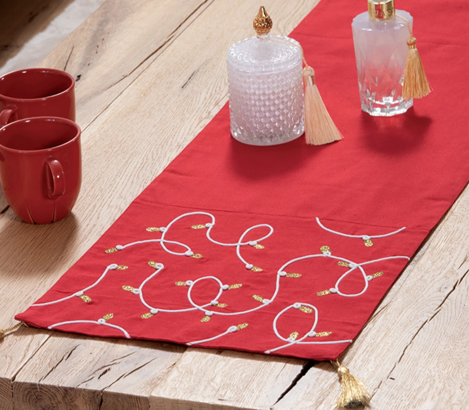 Χριστουγεννιάτικο art de la table | Πώς να δώσεις λάμψη στο γιορτινό τραπέζι με 3 απλά βήματα