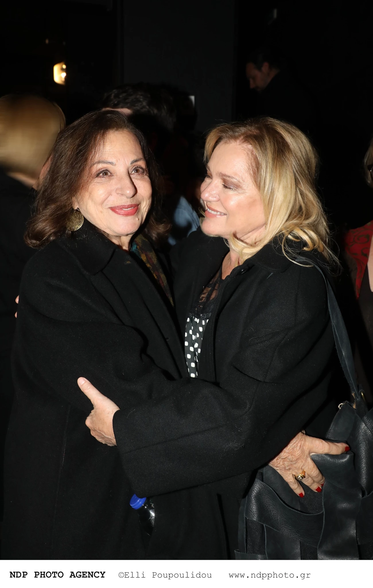 Η Χάρις Αλεξίου και η Μαρία Καβογιάννη