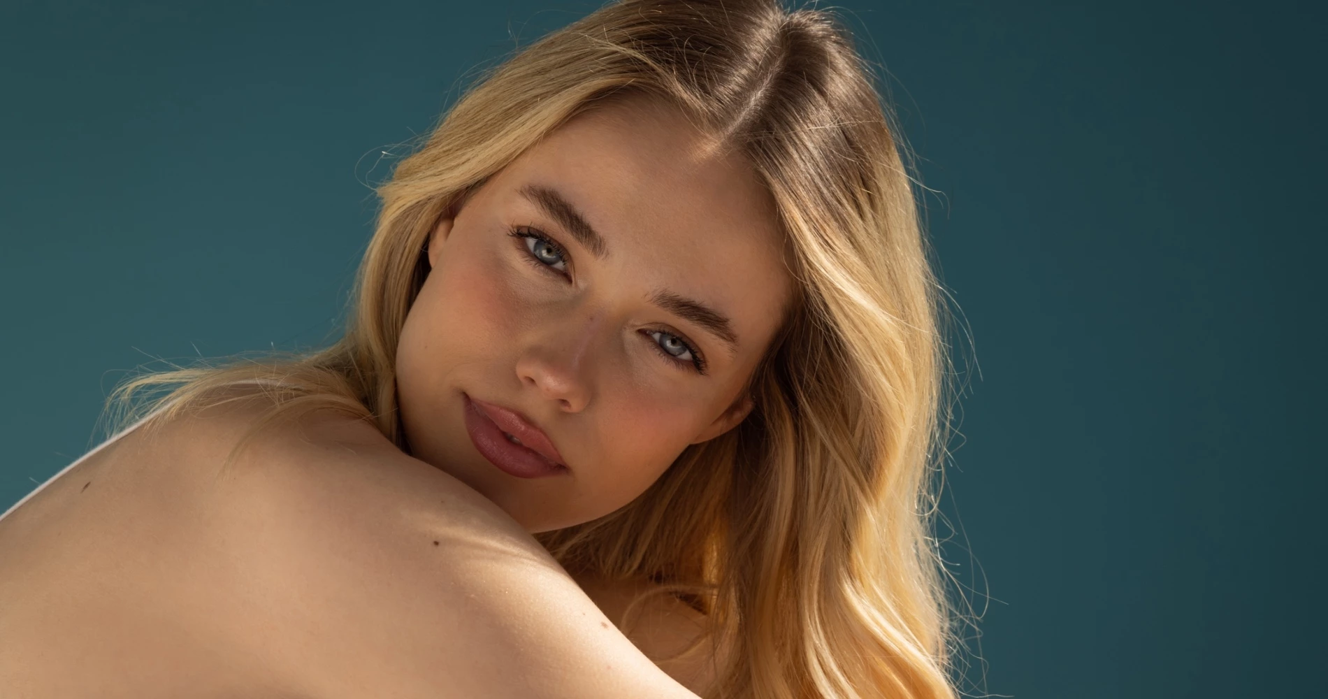 Το συχνό λάθος που κάνεις και βάζεις πιο βαριά προϊόντα στο skincare σου