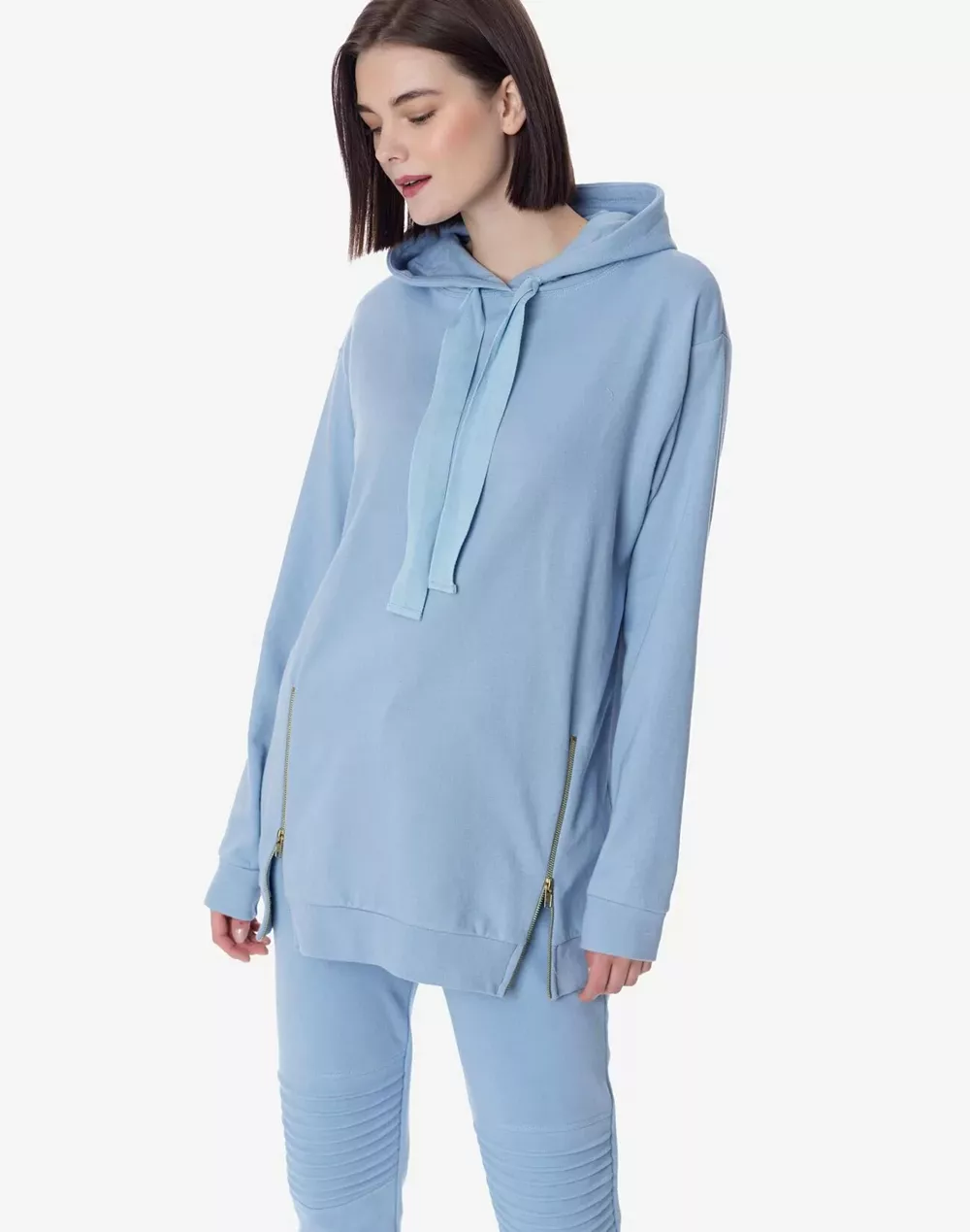Loungewear: 10 ανοιξιάτικα κομμάτια που θα ανανεώσουν το στιλ σου - εικόνα 2