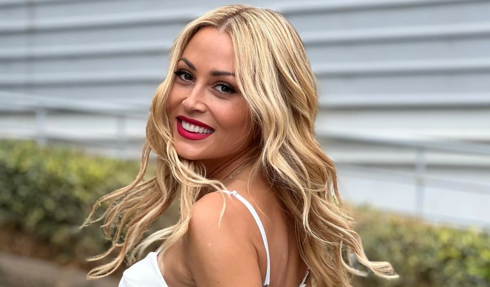 Στο πλευρό του Φώτη Ιωαννίδη η Ελένη Βουλγαράκη | Οι πρώτες φωτογραφίες από το ταξίδι της στη Λισαβόνα