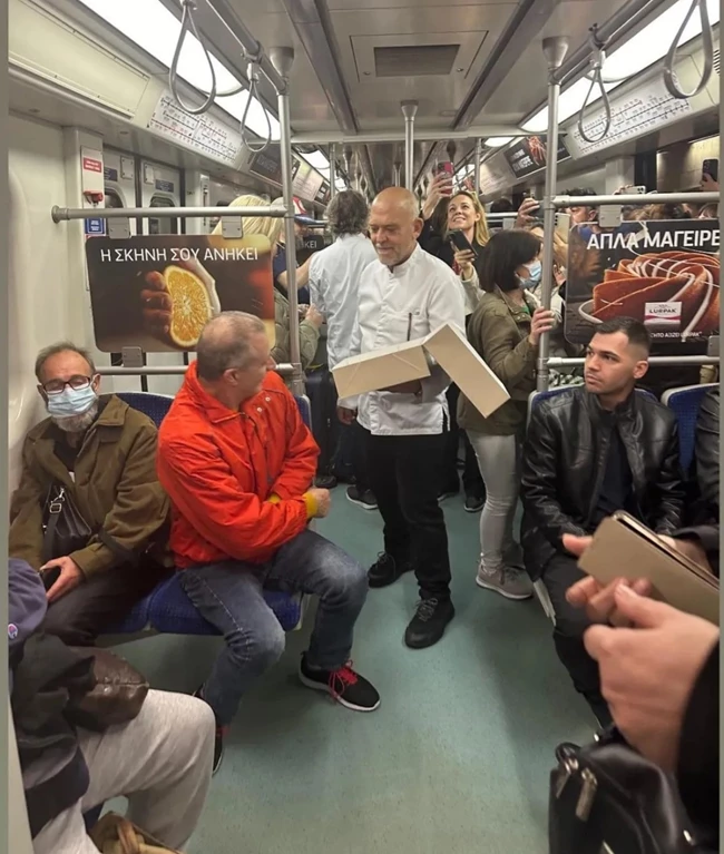 Στέλιος Παρλιάρος