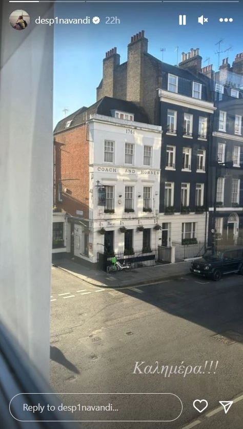Η Δέσποινα Βανδή με τη Μελίνα στο Λονδίνο | Η θέα από το μοντέρνο διαμέρισμα και η φωτογραφία μαμάς και κόρης