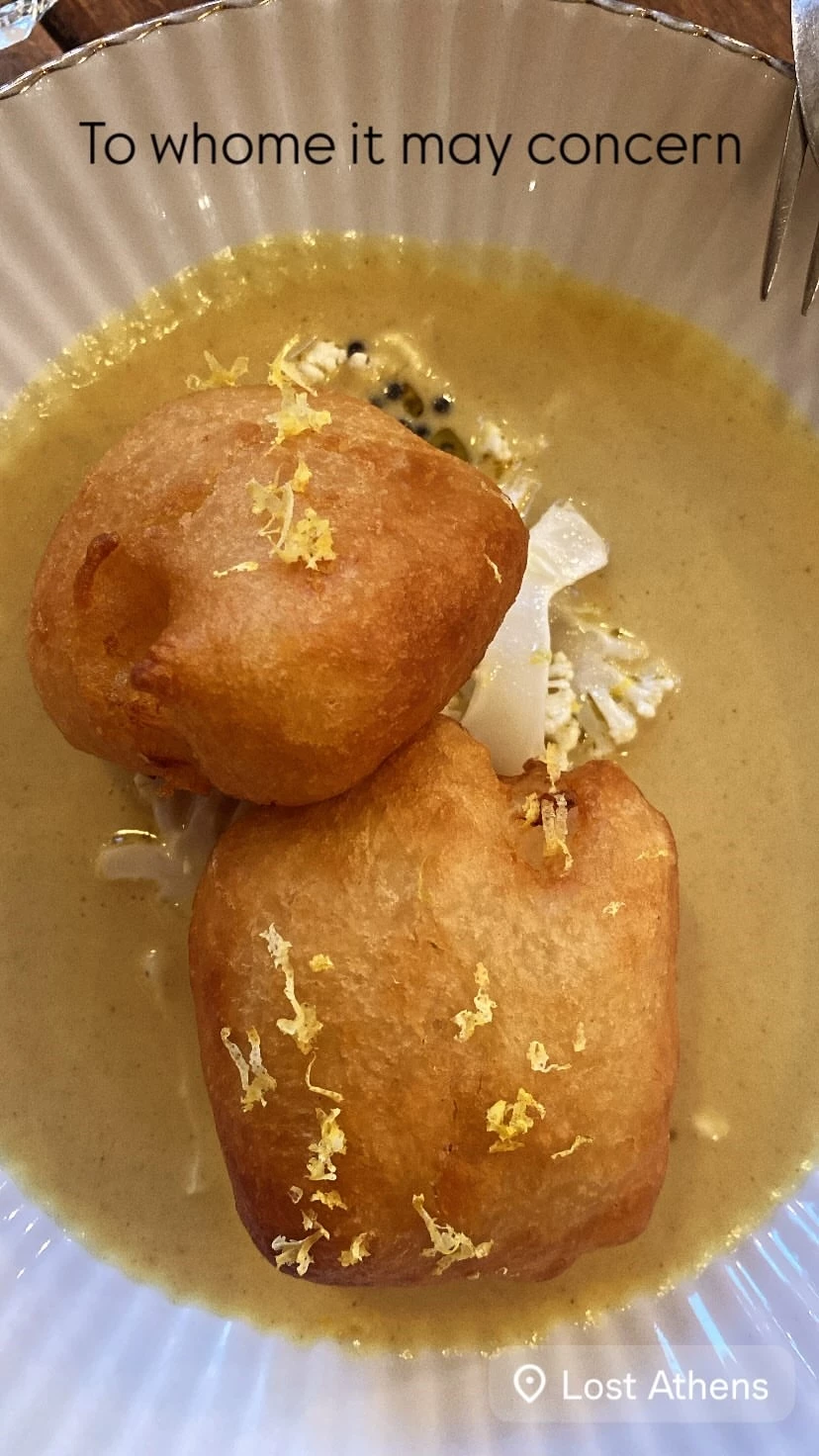 Κατερίνα Καραβάτου | Τα γαστρονομικά πιάτα που δοκίμασε σε ένα από τα πιο διάσημα στέκια στο Παγκράτι