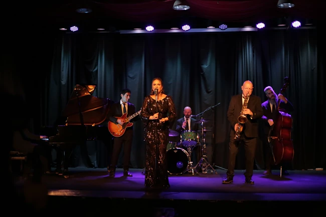 Εύα Σακελλάρη