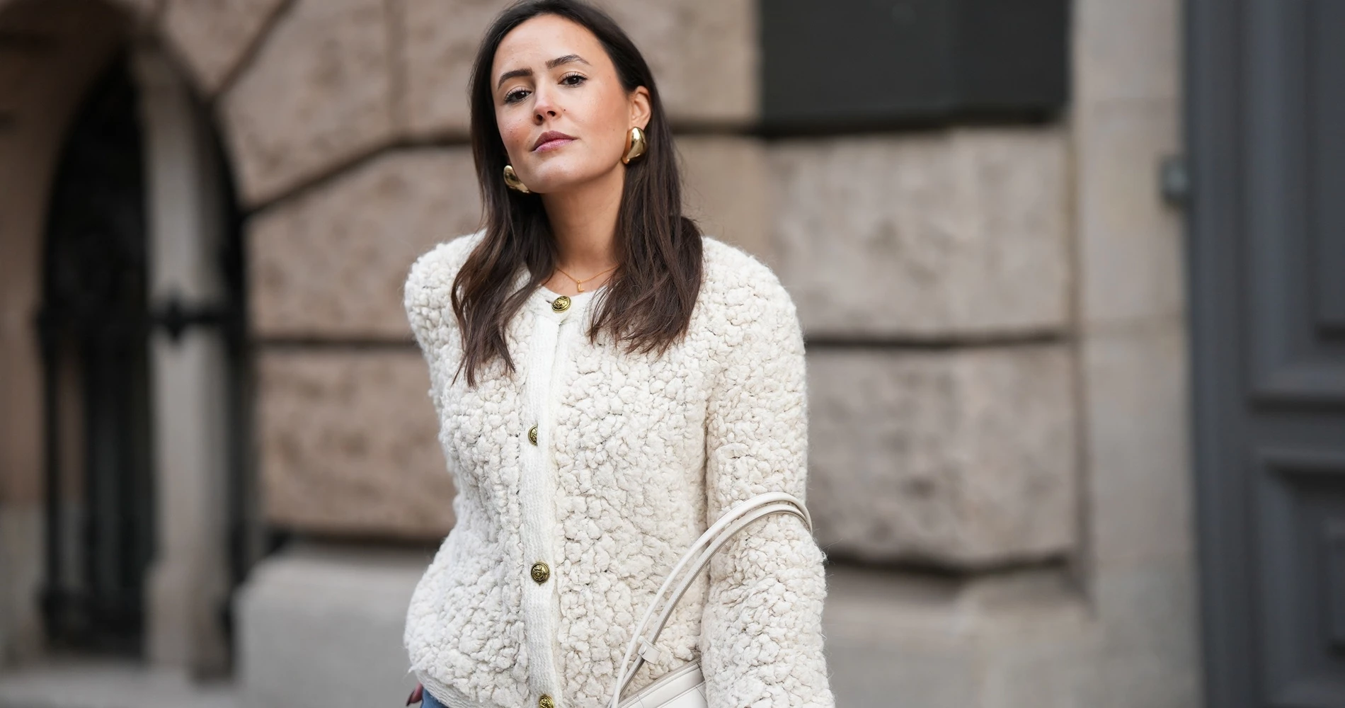 3 ζακέτες από τη Bershka που θα αποκτήσεις στις εκπτώσεις & θα φοράς συνέχεια