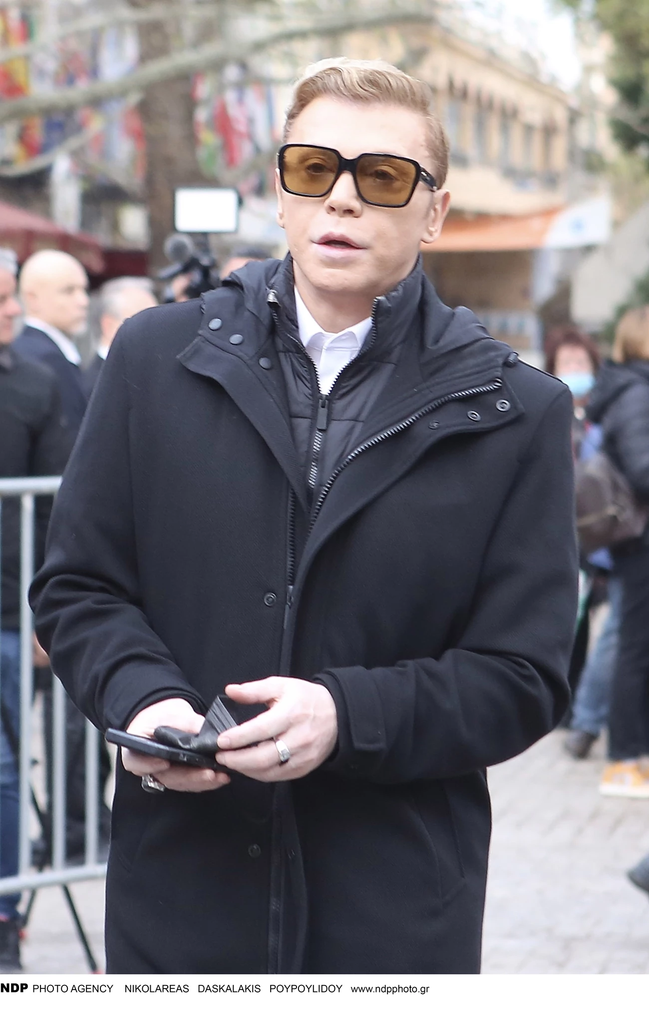 Τάκης Ζαχαράτος