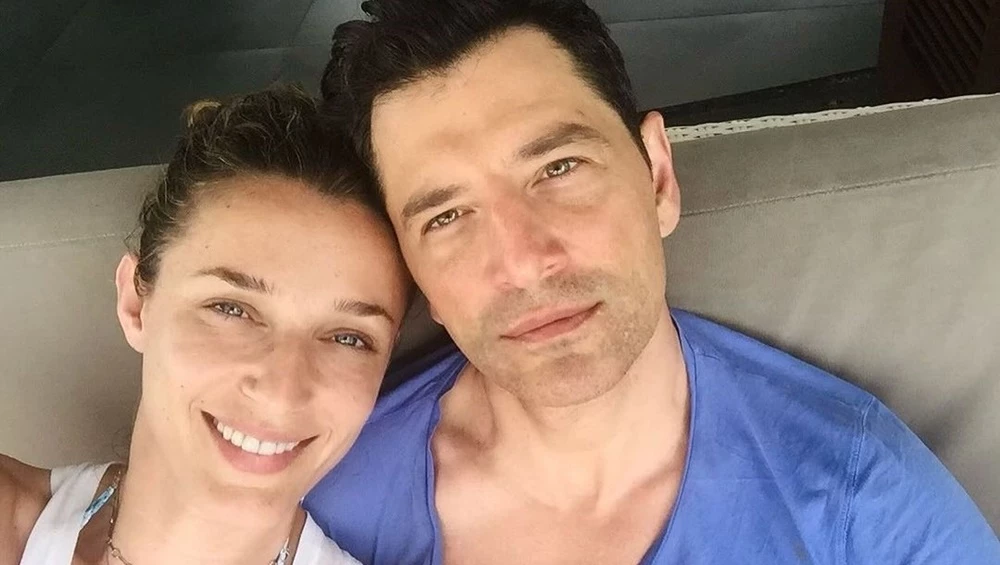 Σάκης Ρουβάς & Κάτια Ζυγούλη | Ρομαντικές διακοπές με σκάφος στα ελληνικά νησιά