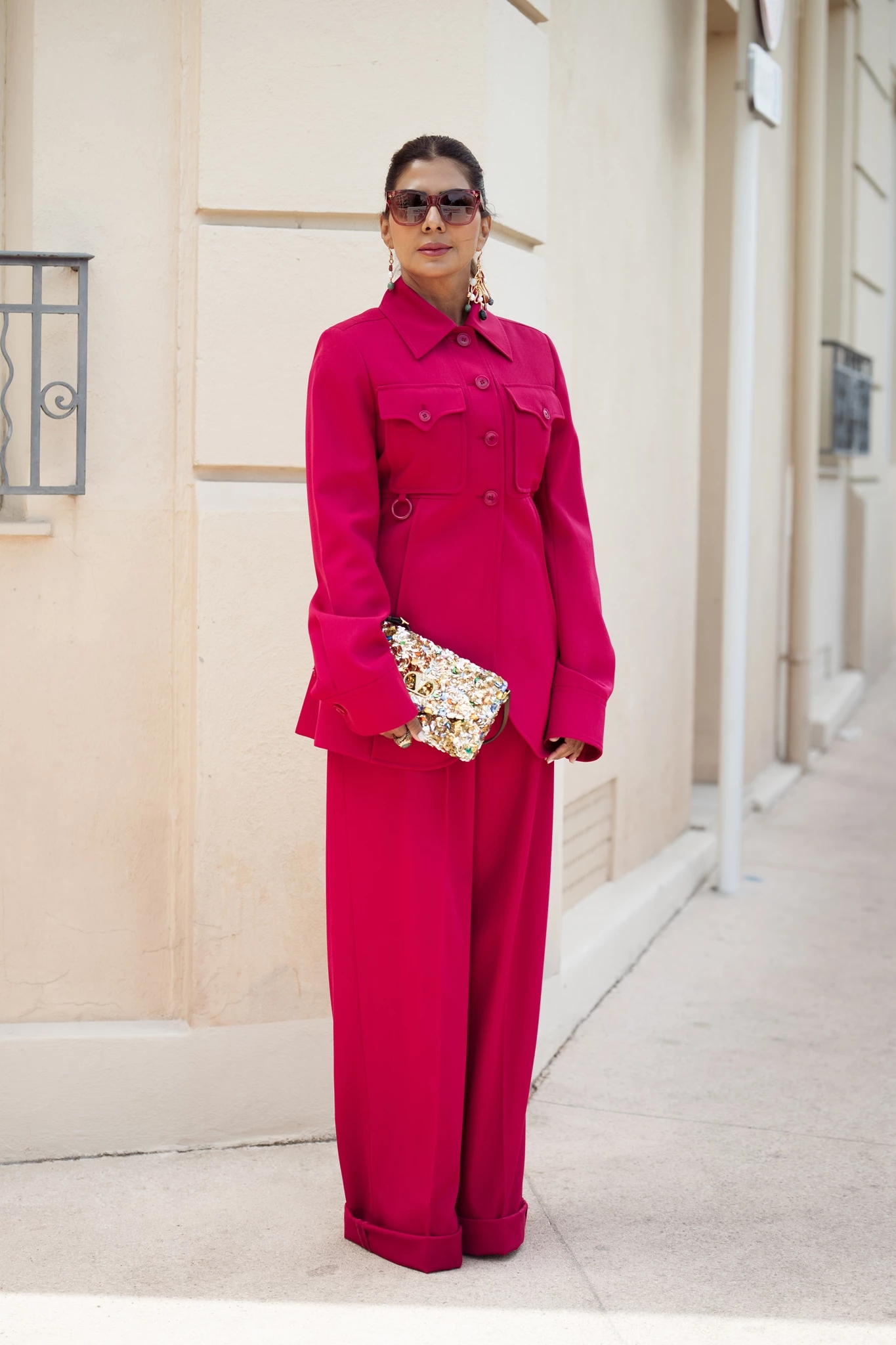 Magenta is the new neutral | Το χρώμα που θα ανανεώσει το στιλ σου αυτό το φθινόπωρο και πώς θα το φορέσεις