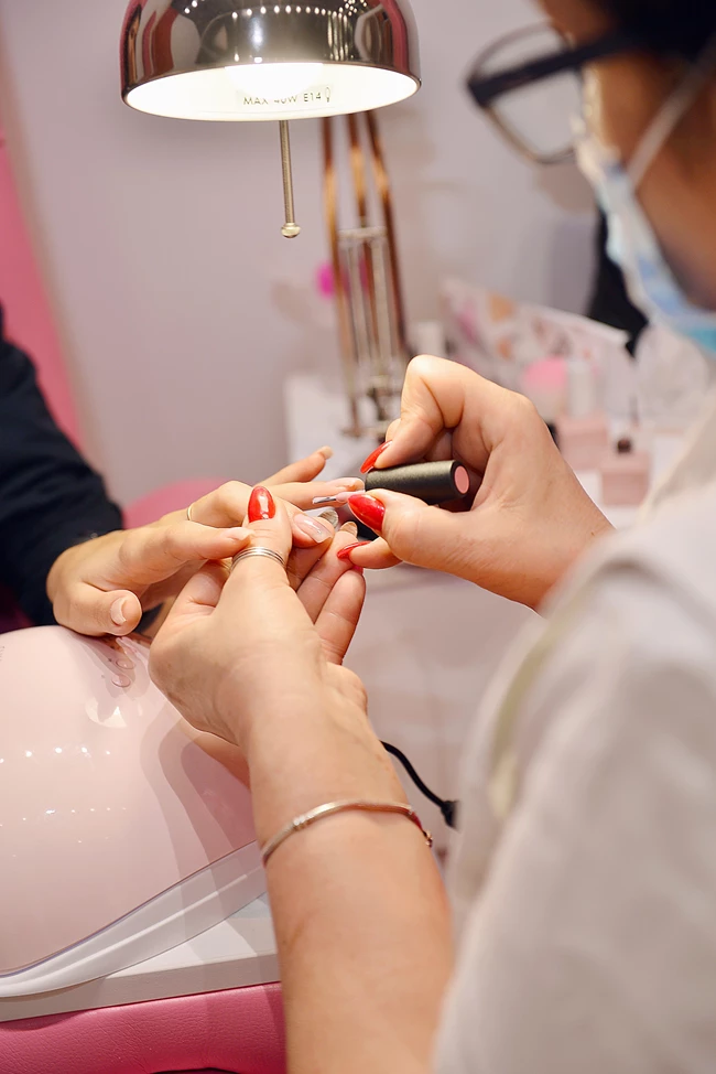 Nail seminars | Πώς θα γίνεις τεχνίτρια περιποίησης άκρων σε λίγες εβδομάδες