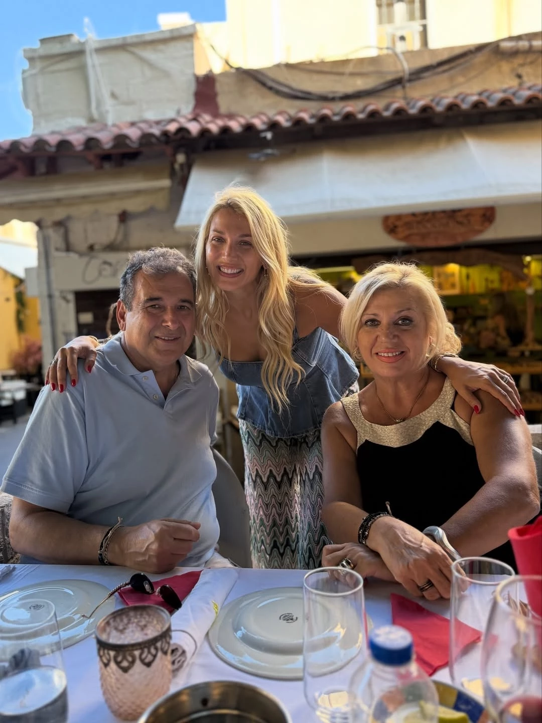 Κωνσταντίνα Σπυροπούλου γονείς
