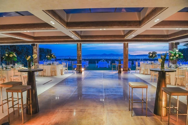 BLE PAVILLON: Ένα ολοκαίνουργιο event venue με στιλ και σεμνή πολυτέλεια