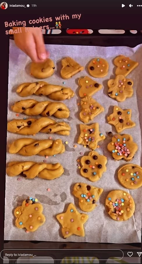 Ήβη Αδάμου | Φτιάχνει cookies με την κόρη της, Ανατολή
