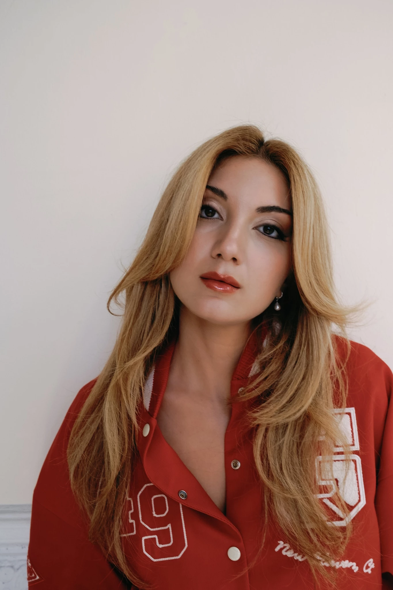 "Η έμπνευση δεν έχει σύνορα ή τουλάχιστον δεν περνάει από τελωνείο" | Η Terselle φέρνει κάτι νέο στην ελληνική μουσική σκηνή