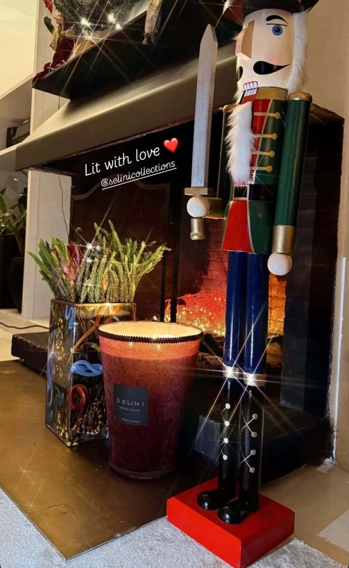 Ο χριστουγεννιάτικος διάκοσμος της Κλέλιας Ανδριολάτου