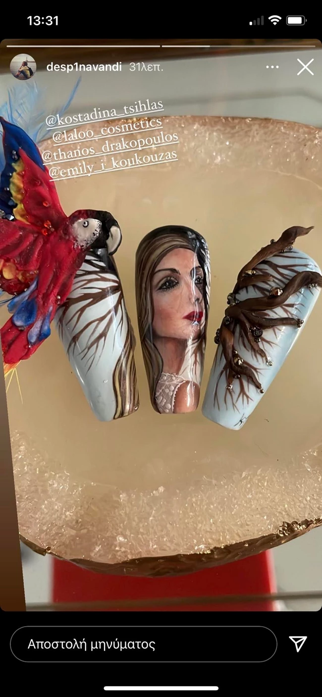 Δέσποινα Βανδή | Το νέο μανικιούρ της έχει το πορτραίτο της από την "Αυλή του Παραδείσου"