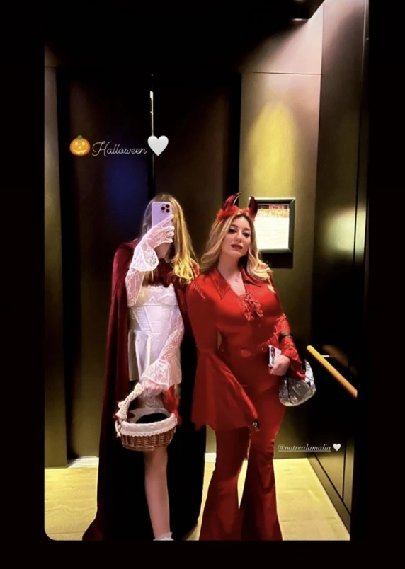 Αμαλία Κωστοπούλου | Το sexy Halloween costume της έβαλε "φωτιά" στο Instagram