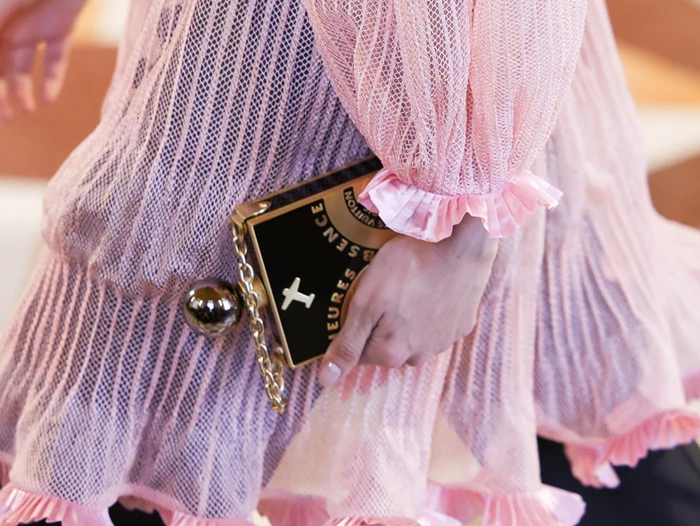 Αυτό είναι το μυστικό που ξεχωρίζει τα περιποιημένα από τα απλώς βαμμένα νύχια