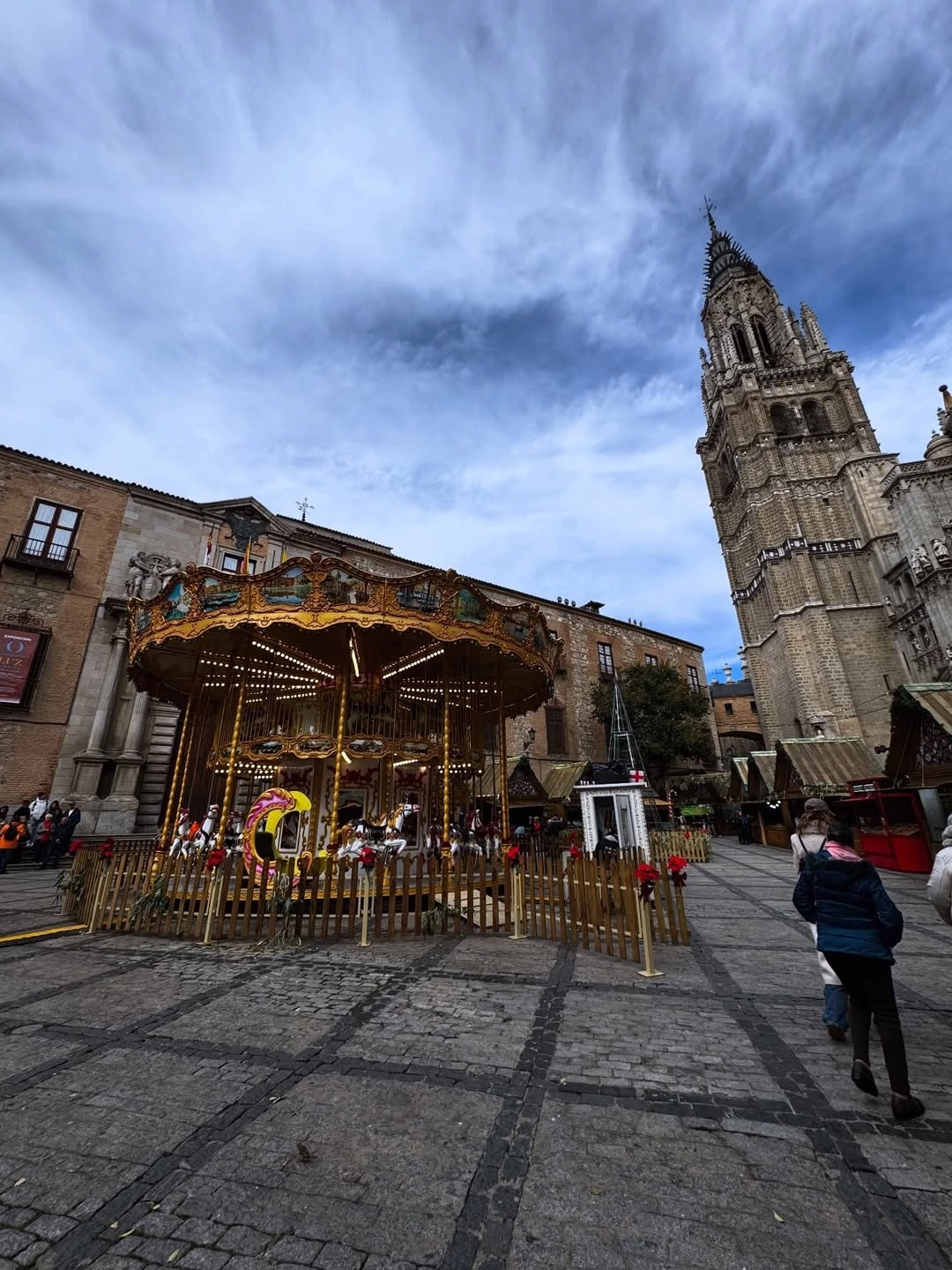Η Δανάη Μπάρκα στον καθεδρικό ναό του Τολέδο