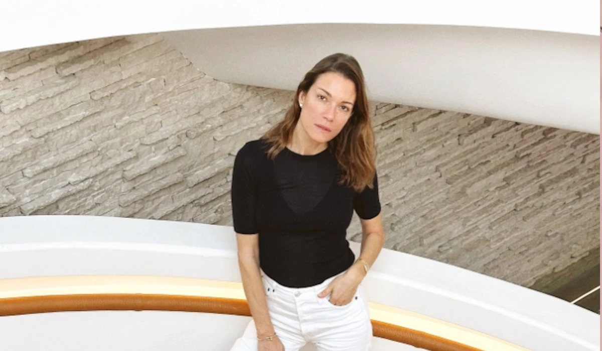 Βίκυ Καγιά | Η δερμάτινη τσάντα της είναι το διαχρονικό fashion item στο οποίο αξίζει να επενδύσεις για να κρατάς μια ζωή