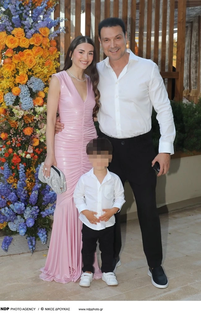 Ιωάννα Σιαμπάνη - Τζίμης Σταθοκωστόπουλος, με τον γιο τους