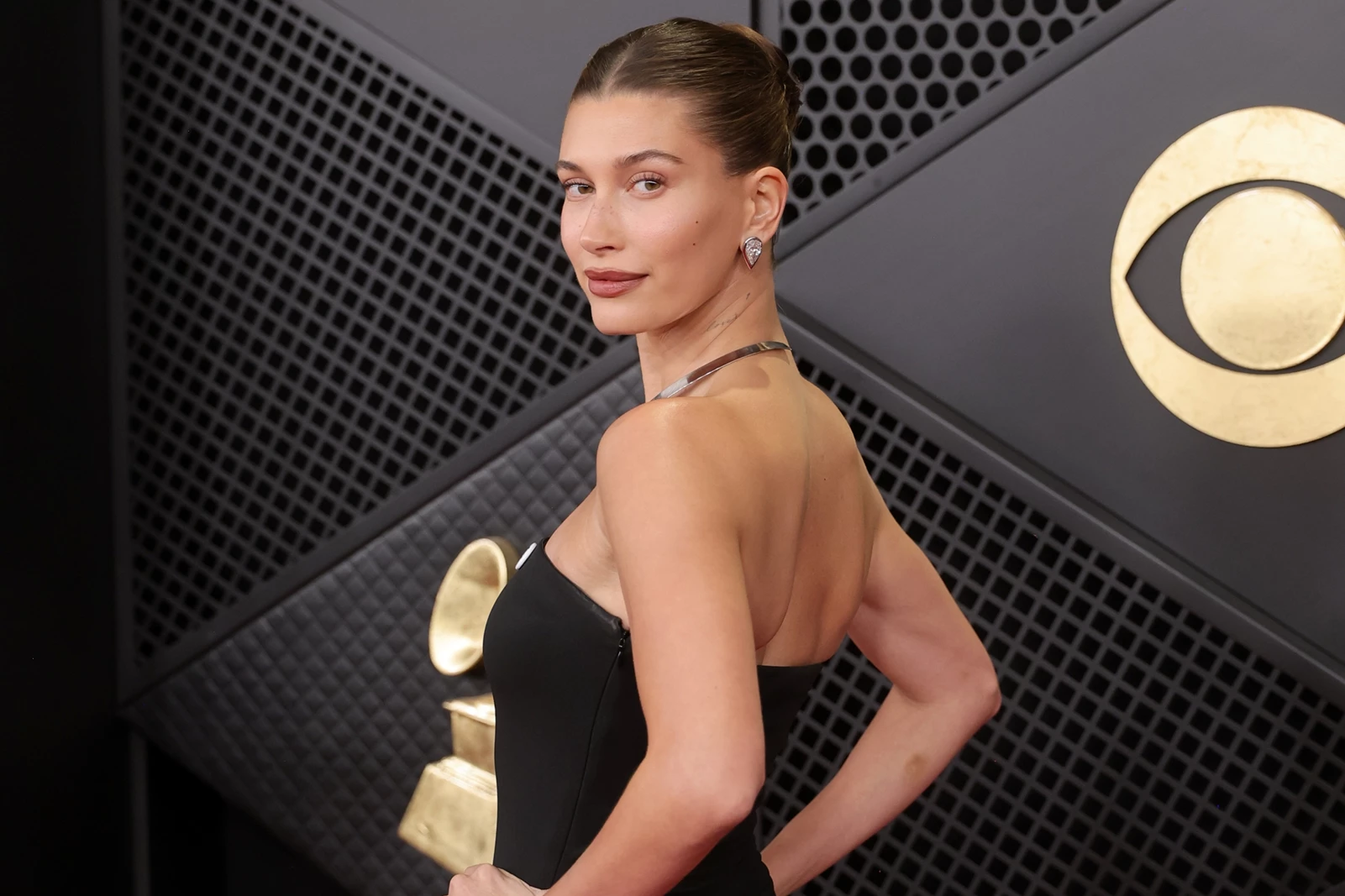 Hailey Bieber