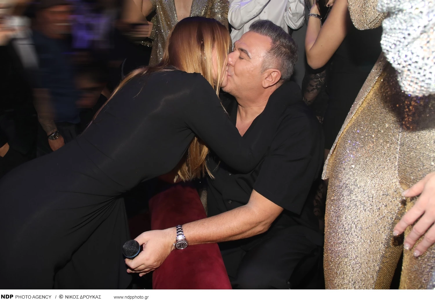 Υβόννη Μπόσνιακ - Αντώνης Ρέμος