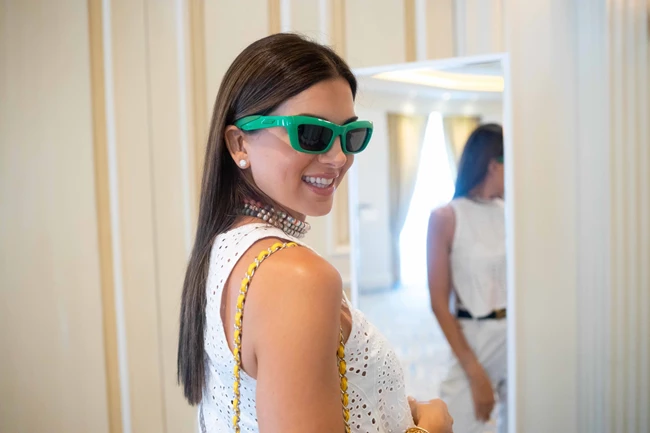 Αυτά είναι τα γυαλιά ηλίου που επιλέγουν όλες οι Έλληνες celebrities