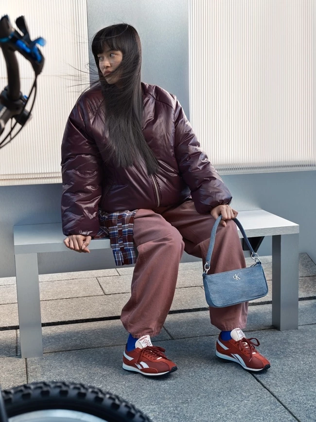 Sneakers για το χειμώνα; Στο epapoutsia.gr βρήκαμε πέντε ζευγάρια που θα σε βγάλουν ασπροπρόσωπη