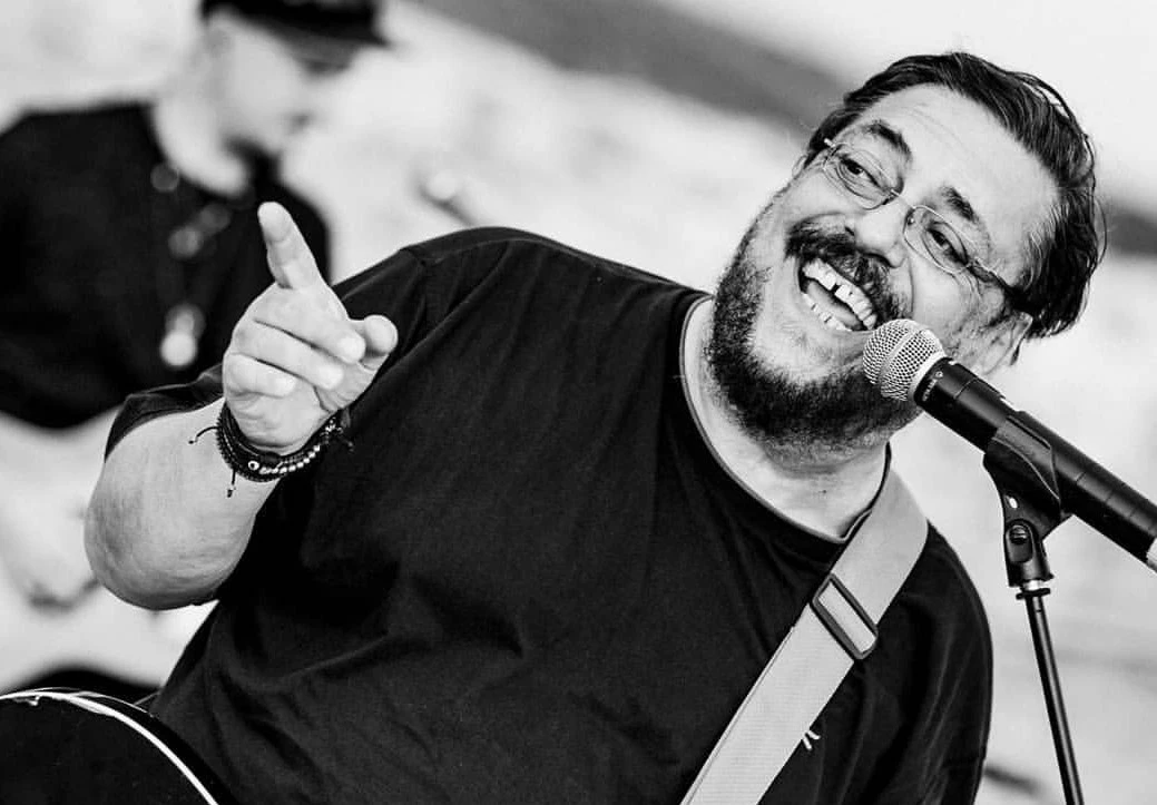 Μαρία Κλάρα Μαχαιρίτσα | Παντρεύεται στο αγαπημένο νησί του μπαμπά της 6 χρόνια μετά τον θάνατό του