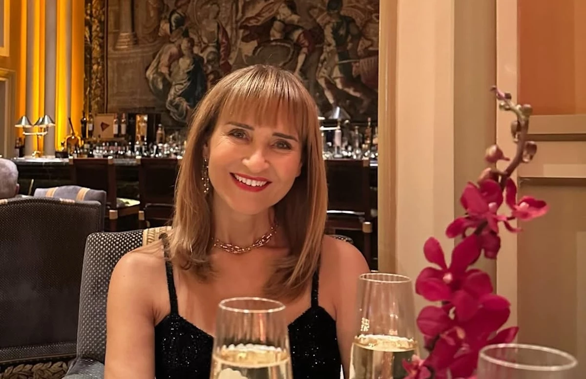 Η Μάρα Ζαχαρέα έκανε το μανικιούρ που σίγουρα δεν περιμέναμε από εκείνη