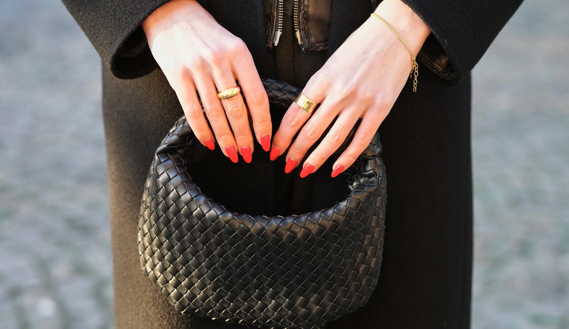 Ημέρα του Αγίου Βαλεντίνου | 5 κομψά μανικιούρ που αναδεικνύουν τα κοντά νύχια