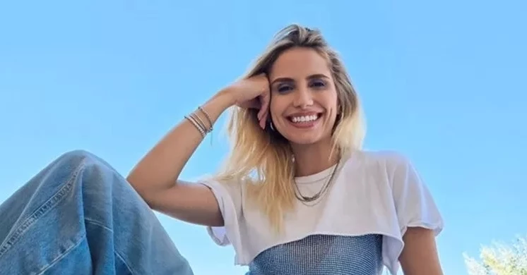 Μελίνα Κόντη | Εμφανίστηκε με το απόλυτο seasonal hair switch-up στο πιο κομψό event του καλοκαιριού