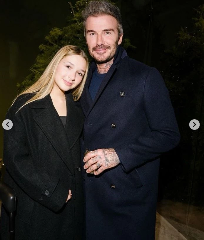 Harper Beckham |  Έχει φτάσει στο ύψος τη μαμά της