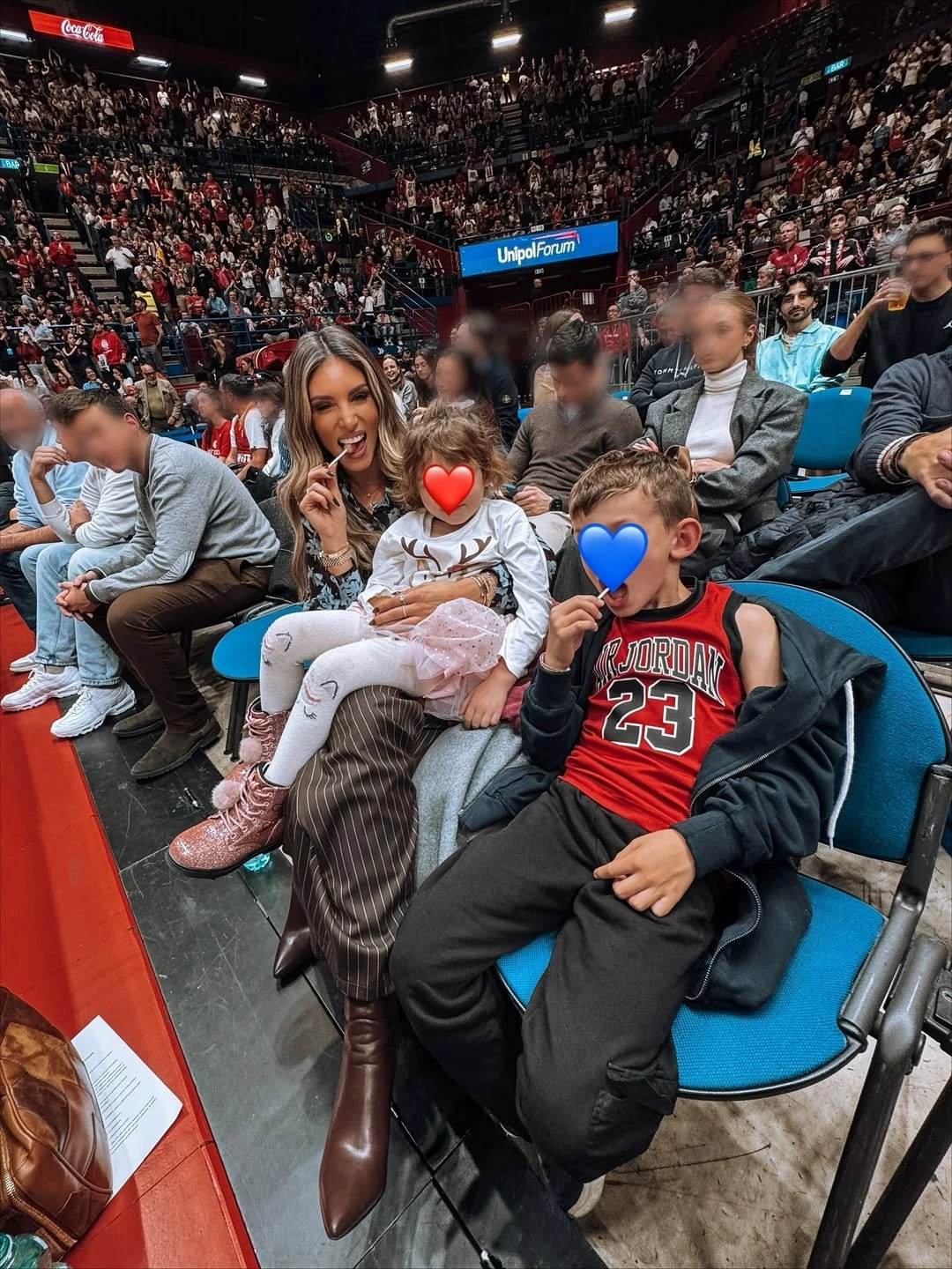 Αθηνά Οικονομάκου