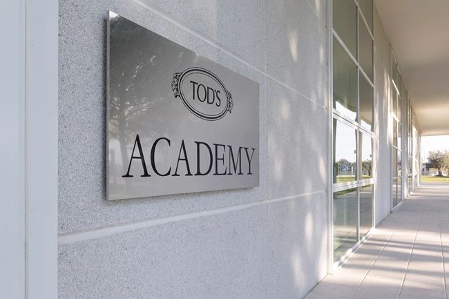 Tod's Academy | Υποστηρίζει νεαρά & δημιουργικά ταλέντα με το Tod's Regeneration