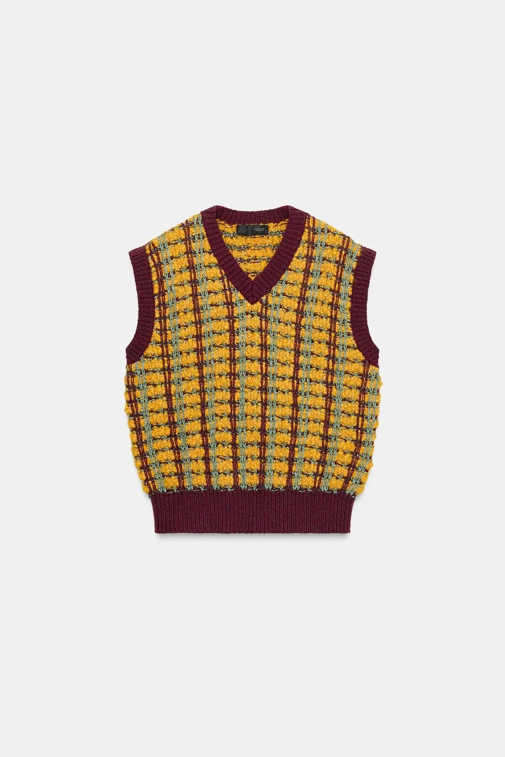 Πλεκτό γιλέκο με σχέδιο, Zara.